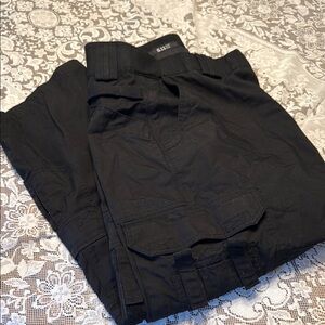 5.11 Tactical Black Cargo Pants for Versatile Use